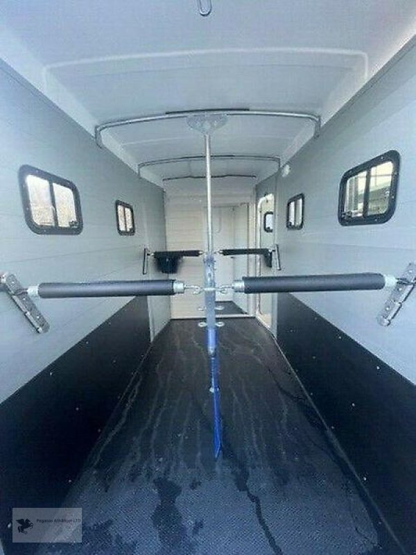 PKW-Anhänger des Typs Humbaur * NOTOS X-TRA UP* ALUBODEN SK 2,7to Pferdeanhänger NEU, Neumaschine in Gevelsberg (Bild 10)