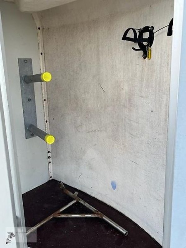 PKW-Anhänger des Typs Humbaur 2-Pferdeanhänger 2t. Holz/Poly SK Tüv 2/2027!, Gebrauchtmaschine in Gevelsberg (Bild 10)