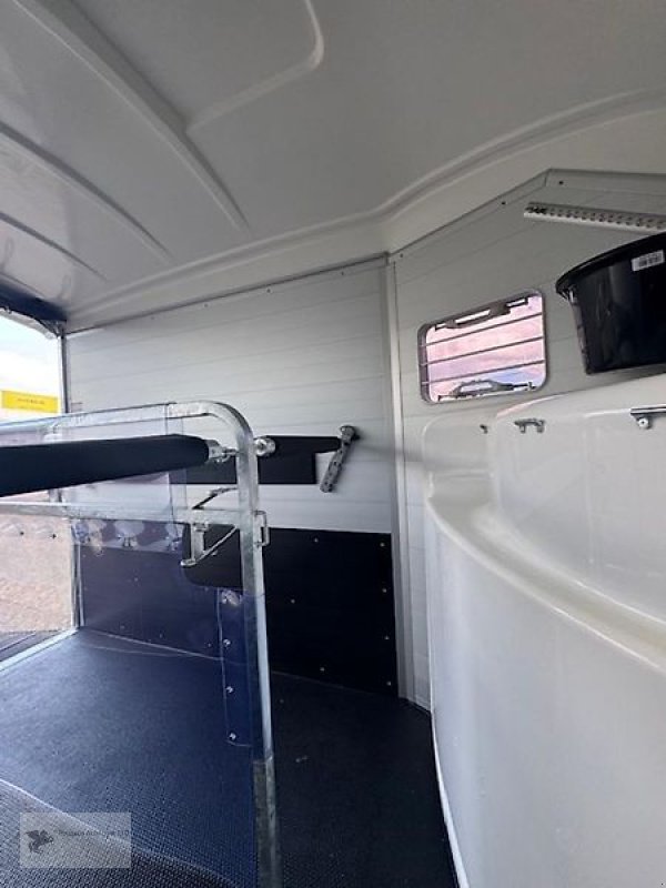 PKW-Anhänger des Typs Humbaur Areion Pure 2,4t 2 Pferdeanhänger NEUES Modell Alu, Gebrauchtmaschine in Gevelsberg (Bild 5)