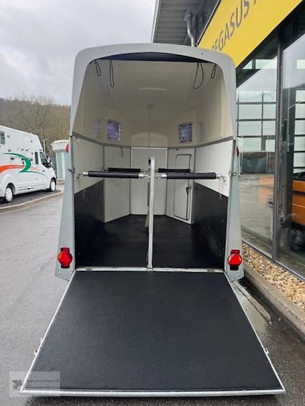 PKW-Anhänger des Typs Humbaur Balios 2 Pferdeanhänger Holz/Poly 2t., Gebrauchtmaschine in Gevelsberg (Bild 4)