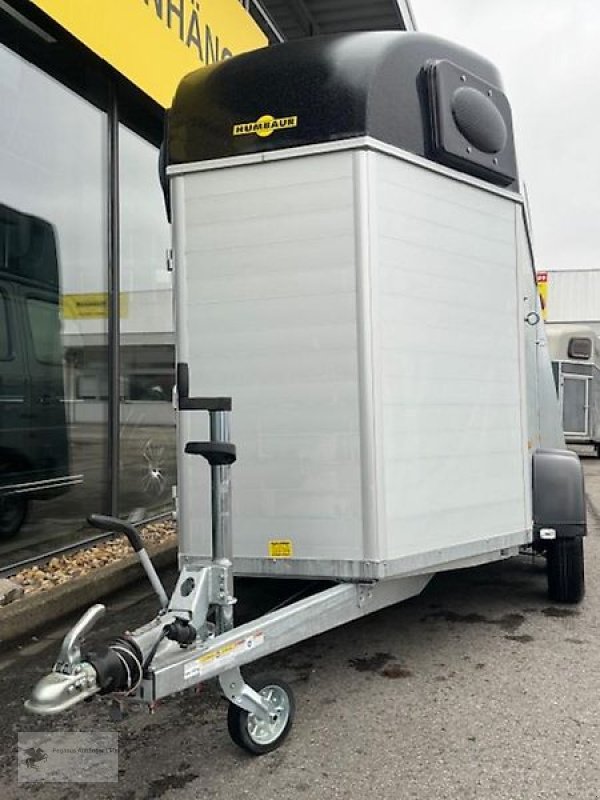 PKW-Anhänger des Typs Humbaur Equitos Alu 2- Pferdeanhänger 2t. Vollalu NEU, Neumaschine in Gevelsberg (Bild 1)