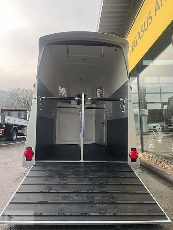 PKW-Anhänger типа Humbaur Equitos Alu Plus 2-Pferdeanhänger 2,0t. NEU Modell 2026, Neumaschine в Gevelsberg (Фотография 5)