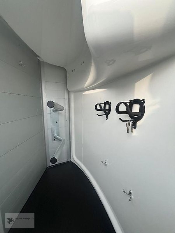 PKW-Anhänger типа Humbaur Equitos Alu Plus 2-Pferdeanhänger 2,0t. NEU Modell 2026, Neumaschine в Gevelsberg (Фотография 8)