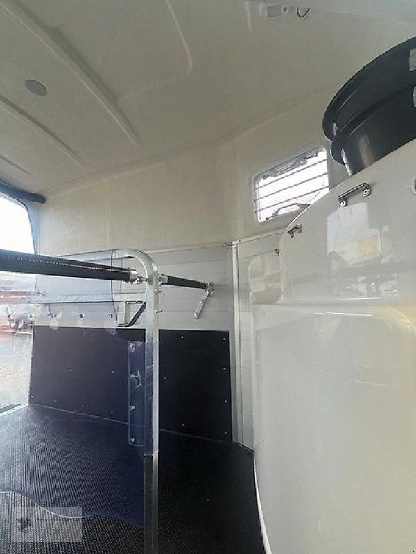 PKW-Anhänger van het type Humbaur Equitos Alu Plus 2-Pferdeanhänger 2,0t. NEU Modell 2026, Neumaschine in Gevelsberg (Foto 7)