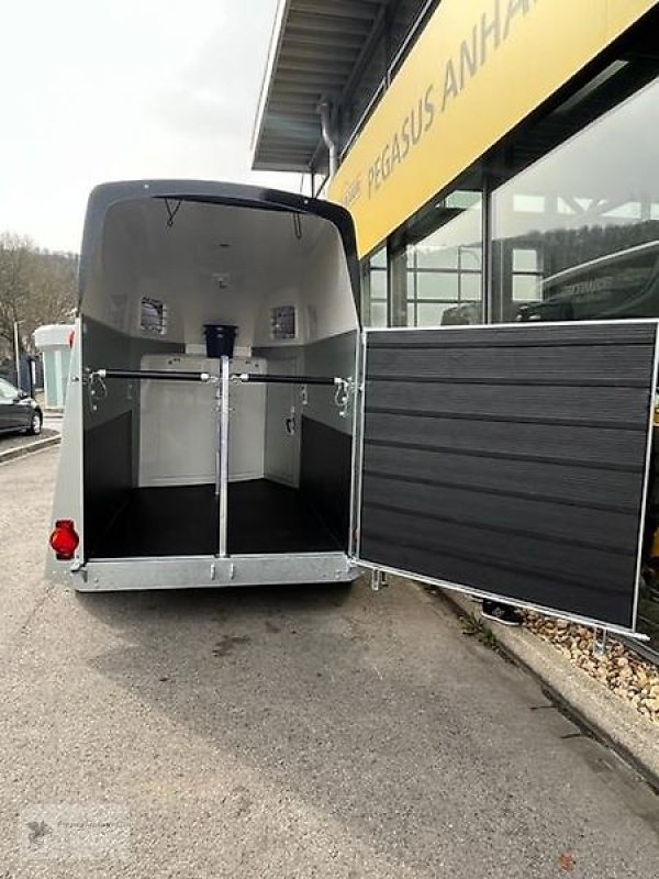 PKW-Anhänger typu Humbaur Equitos Alu Plus 2-Pferdeanhänger 2,4t SK DS NEU, Neumaschine v Gevelsberg (Obrázek 7)