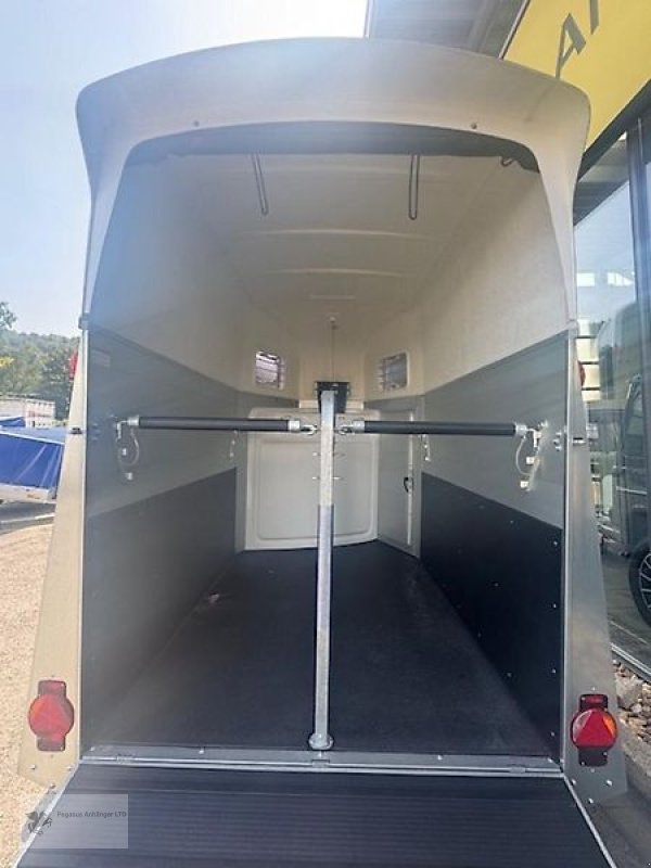 PKW-Anhänger des Typs Humbaur Equitos Alu Plus 2-Pferdeanhänger Alu Sattelkammer 2t Neu, Gebrauchtmaschine in Gevelsberg (Bild 5)