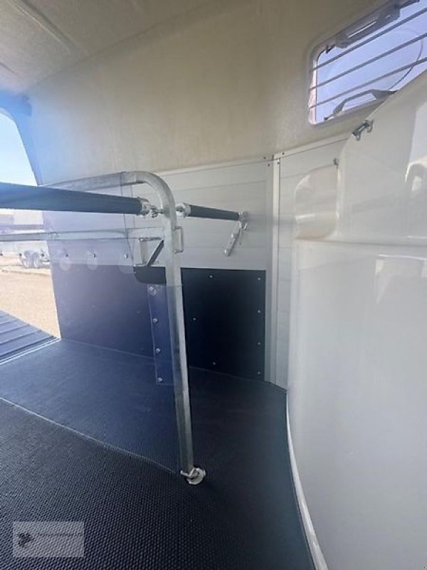 PKW-Anhänger tipa Humbaur Equitos Alu Plus 2-Pferdeanhänger Alu Sattelkammer 2t Neu, Gebrauchtmaschine u Gevelsberg (Slika 4)