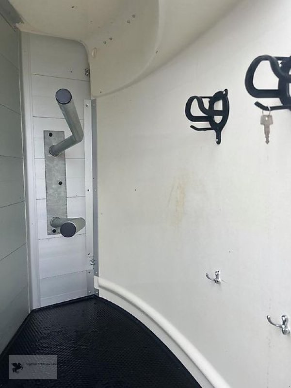 PKW-Anhänger des Typs Humbaur Equitos Alu-Plus 2t. SK Shettyumbau, Gebrauchtmaschine in Gevelsberg (Bild 8)