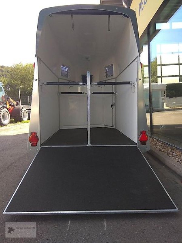 PKW-Anhänger типа Humbaur Equitos Plywood 2000 Pegasus Edition !! SONDERPREIS !!, Gebrauchtmaschine в Gevelsberg (Фотография 5)