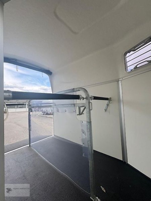 PKW-Anhänger des Typs Humbaur Equitos Plywood Pferdeanhänger Aluboden Sonderaktion NEU, Neumaschine in Gevelsberg (Bild 5)