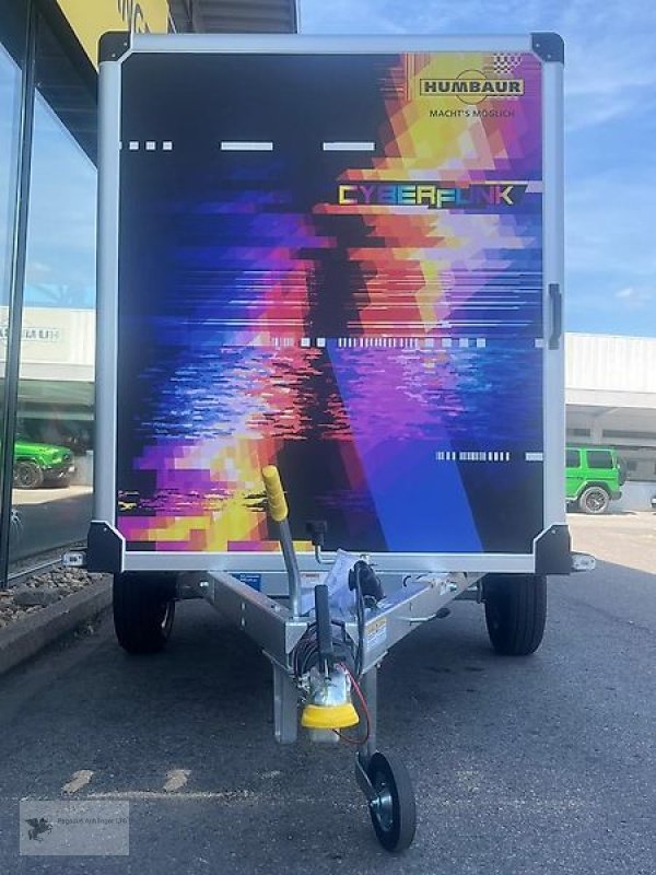 PKW-Anhänger Türe ait Humbaur HK 132513-15P Kofferanhänger Ltd. Ed. Cyberfunk Design, Gebrauchtmaschine içinde Gevelsberg (resim 2)