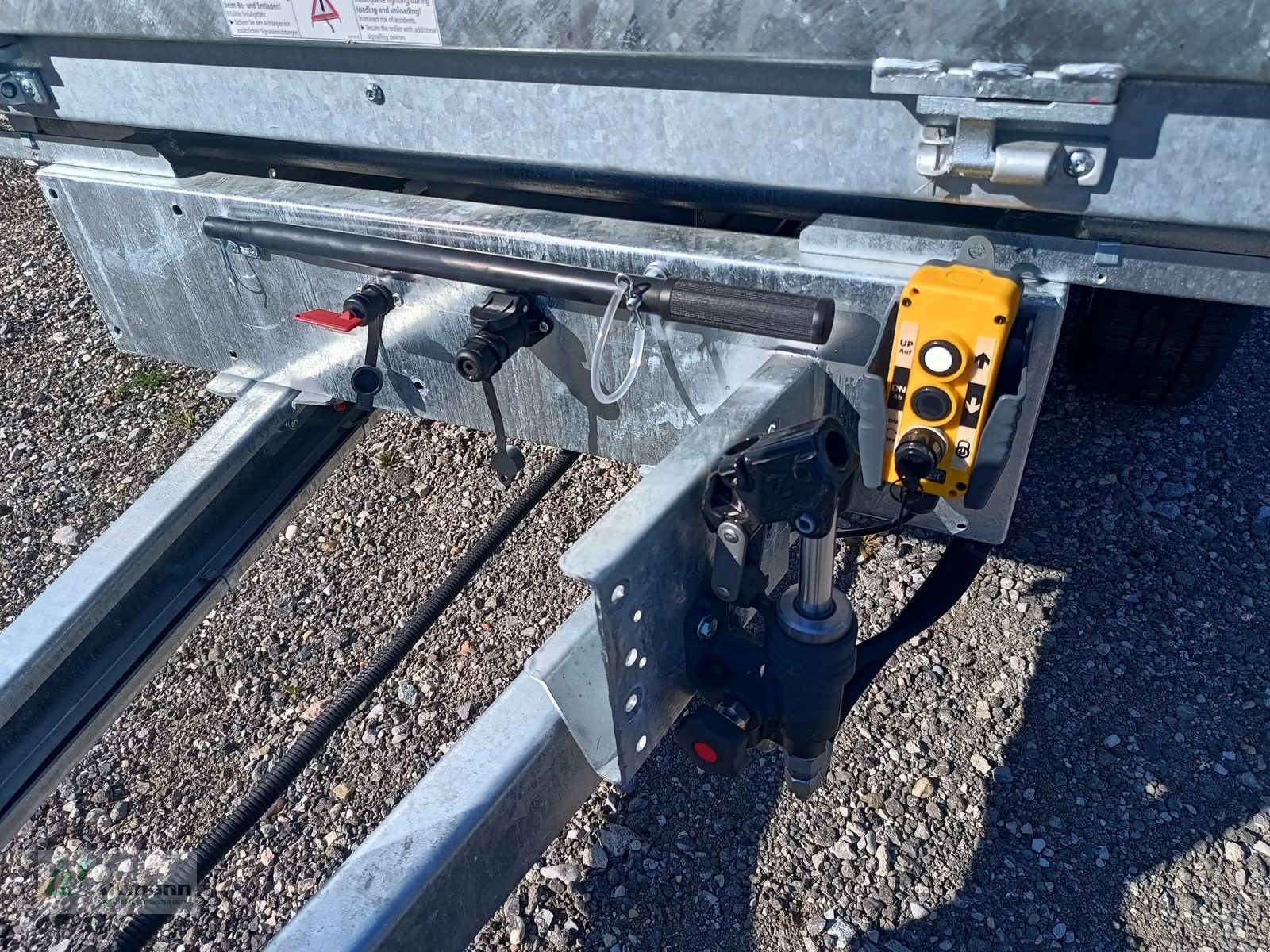 PKW-Anhänger des Typs Humbaur HTK 2700.27 Pro Steel, Neumaschine in Lanzenkirchen (Bild 4)