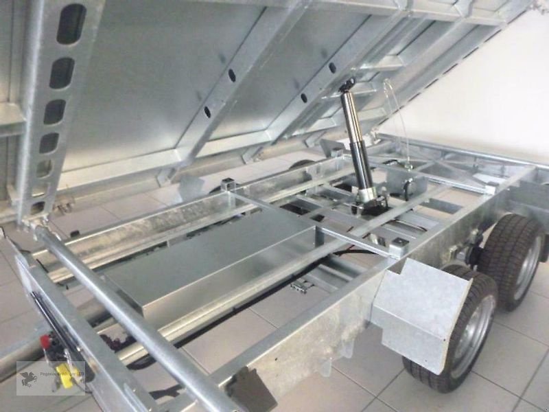 PKW-Anhänger of the type Humbaur HTK 3500.31 Dreiseitenkipper 3,5to NEU, Neumaschine in Gevelsberg (Picture 6)