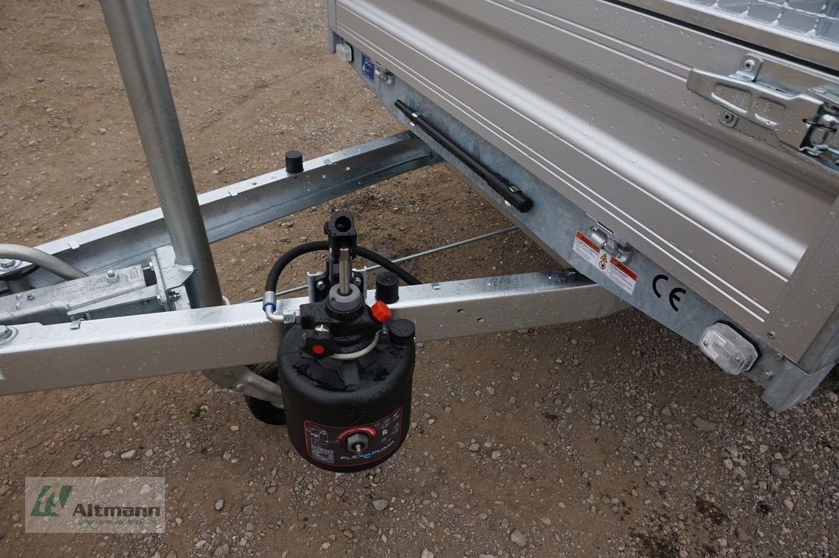 PKW-Anhänger des Typs Humbaur HUK272715, Neumaschine in Lanzenkirchen (Bild 5)