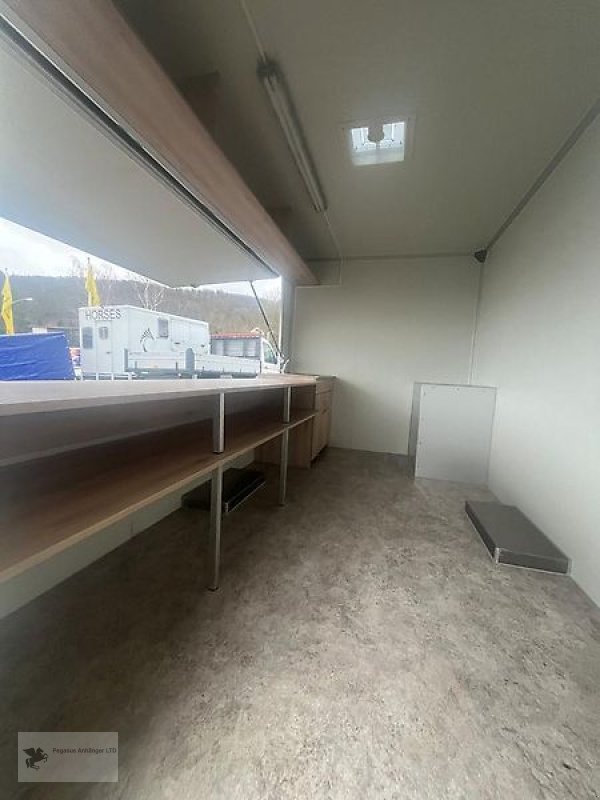 PKW-Anhänger des Typs Humbaur HVK 133722 - 24P PF30 Verkaufsanhänger NEU 1,3t., Neumaschine in Gevelsberg (Bild 4)