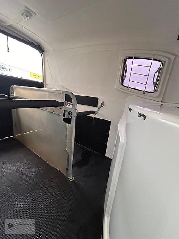 PKW-Anhänger a típus Humbaur Maximus Pferdeanhänger Vollpoly,Aluboden 2,7to, Gebrauchtmaschine ekkor: Gevelsberg (Kép 7)