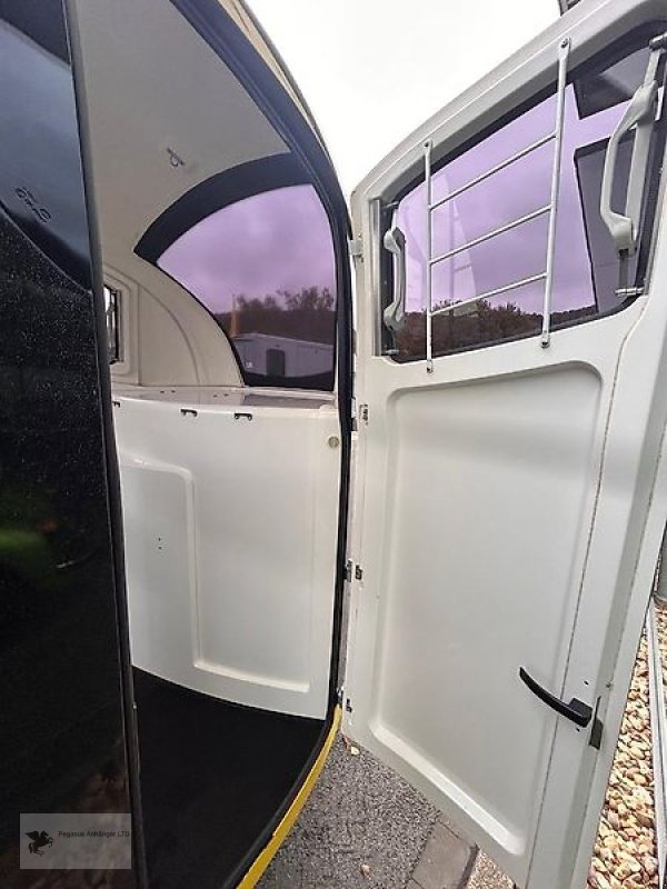 PKW-Anhänger tipa Humbaur Maximus Pferdeanhänger Vollpoly,Aluboden 2,7to, Gebrauchtmaschine u Gevelsberg (Slika 10)