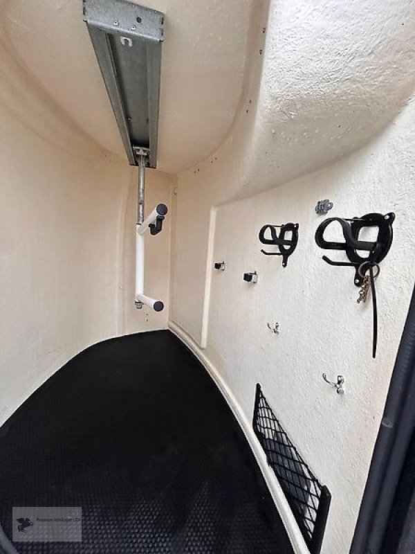 PKW-Anhänger tipa Humbaur Maximus Pferdeanhänger Vollpoly,Aluboden 2,7to, Gebrauchtmaschine u Gevelsberg (Slika 5)