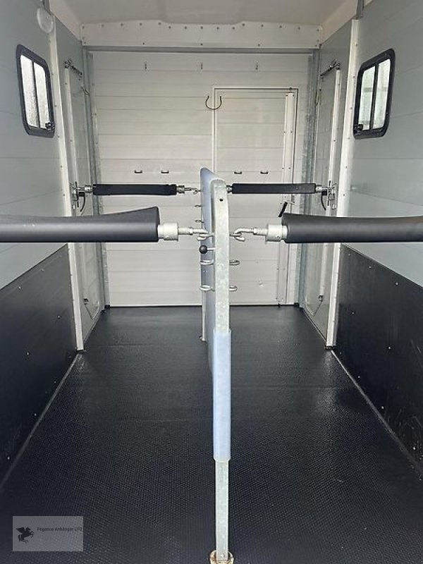 PKW-Anhänger typu Humbaur Notos Plus 3000 2 Pferdeanhänger 1. Hand TOP Alu, Gebrauchtmaschine v Gevelsberg (Obrázek 8)