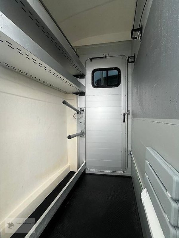 PKW-Anhänger tipa Humbaur Notos Xtra UP 2-Pferdeanhänger 2,7t Sonderausstattung TOP, Gebrauchtmaschine u Gevelsberg (Slika 8)