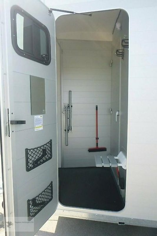 PKW-Anhänger typu Humbaur Notos Xtra UP 2-Pferdeanhänger 2,7to gebr. Böckmann a.L, Gebrauchtmaschine v Gevelsberg (Obrázek 5)