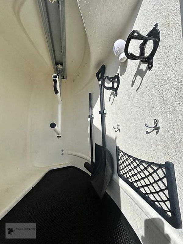 PKW-Anhänger Türe ait Humbaur Pegasus 2 Pferdeanhänger 2,4t. ALU 1.Hand, Gebrauchtmaschine içinde Gevelsberg (resim 4)