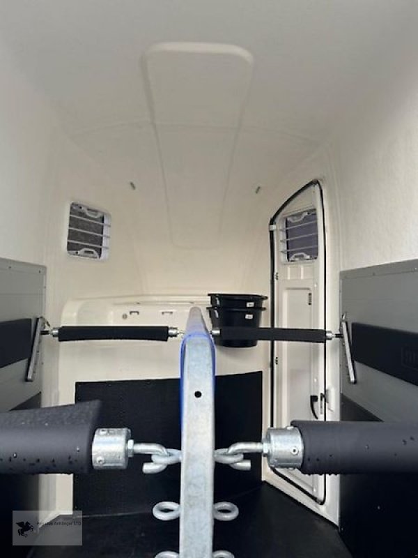 PKW-Anhänger Türe ait Humbaur Pegasus 2 Pferdeanhänger Alu NEU 2,4t DS, Neumaschine içinde Gevelsberg (resim 5)