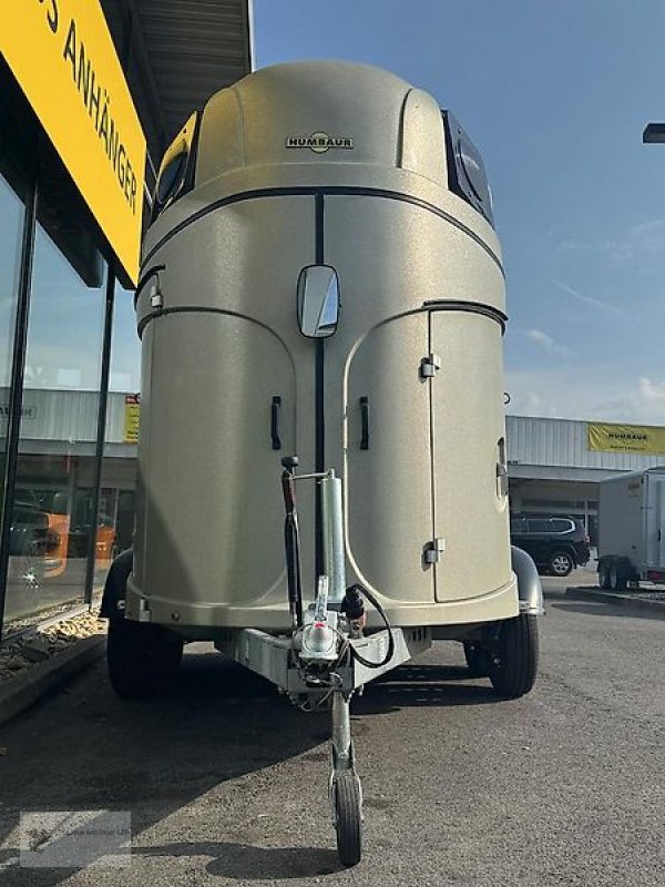 PKW-Anhänger типа Humbaur Pegasus 2-Pferdeanhänger Aluboden Vollpoly 2,4t. Sattelka, Gebrauchtmaschine в Gevelsberg (Фотография 2)