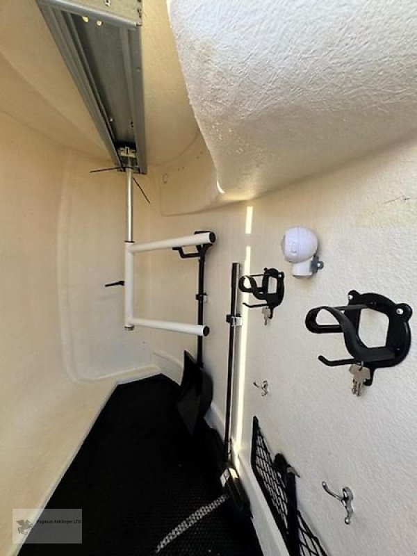 PKW-Anhänger za tip Humbaur Pegasus 2 Pferdeanhänger NEU Dreh-Schwenkklappe ALU 2,4t, Neumaschine u Gevelsberg (Slika 7)