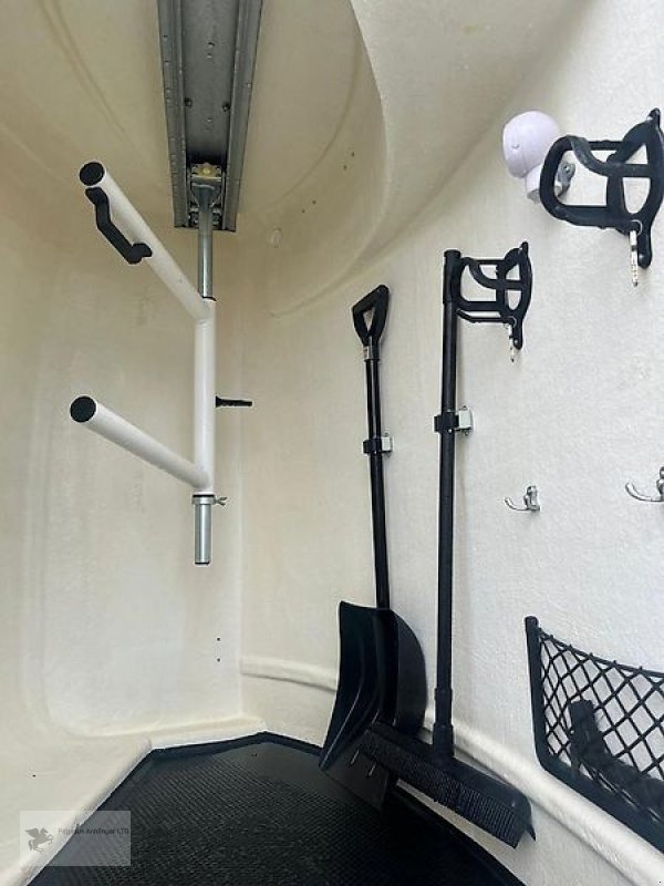 PKW-Anhänger des Typs Humbaur Pegasus 2 Pferdeanhänger NEU Panorama SK Alu 2,4t., Neumaschine in Gevelsberg (Bild 8)