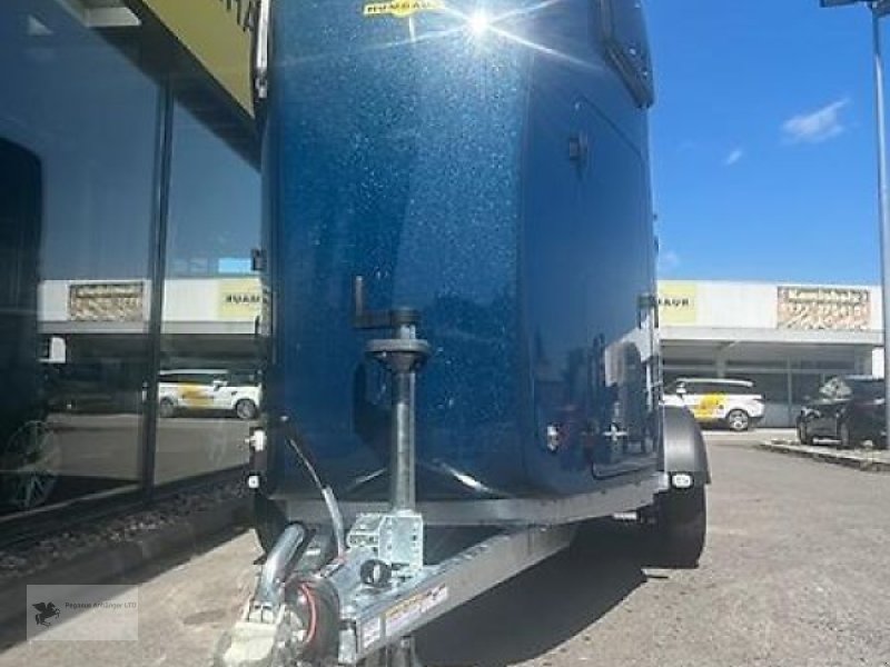 PKW-Anhänger des Typs Humbaur Pegasus Pro 2-Pferdeanhänger 2,4t !NEU! SK, Neumaschine in Gevelsberg (Bild 1)