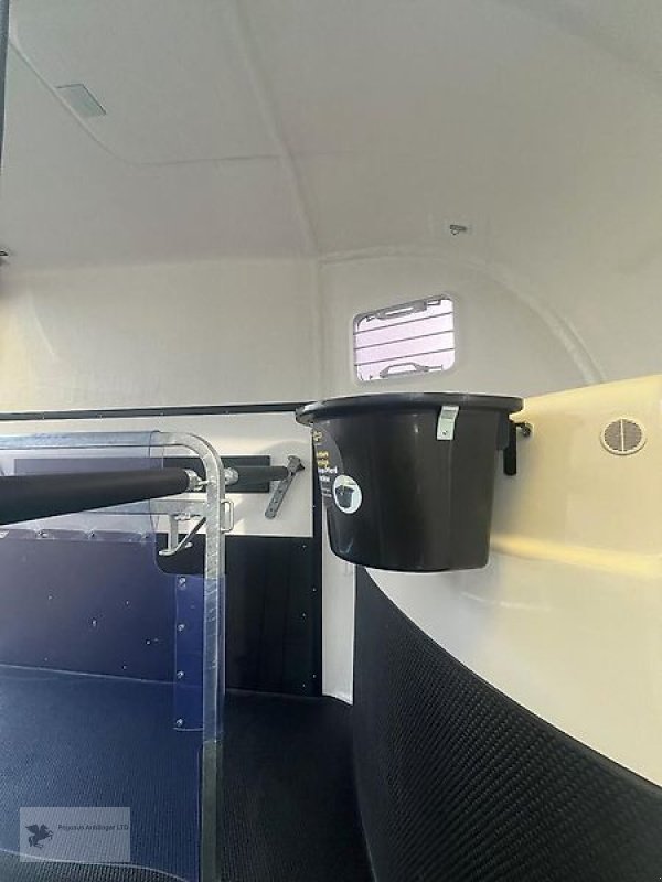 PKW-Anhänger tip Humbaur Pegasus Style 2-Pferdeanhänger 2,4t Neu Vollpoly, Gebrauchtmaschine in Gevelsberg (Poză 7)