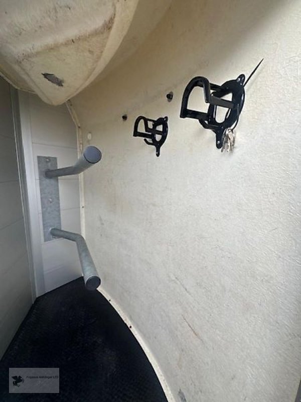 PKW-Anhänger типа Humbaur Rapid Alu 2-Pferdeanhänger Vollalu Sattelkammer 2t., Gebrauchtmaschine в Gevelsberg (Фотография 6)