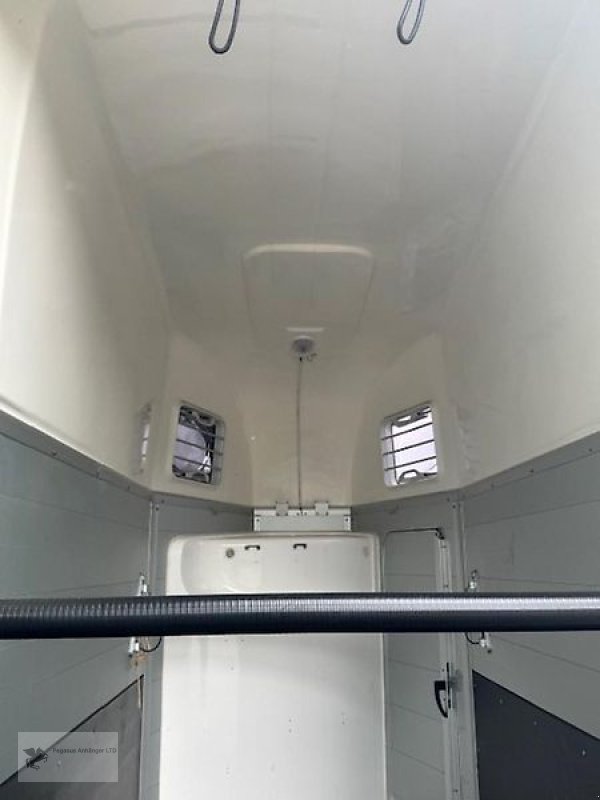 PKW-Anhänger tip Humbaur Single ALU 1,5er Pferdeanhänger Sattelkammer, Gebrauchtmaschine in Gevelsberg (Poză 5)
