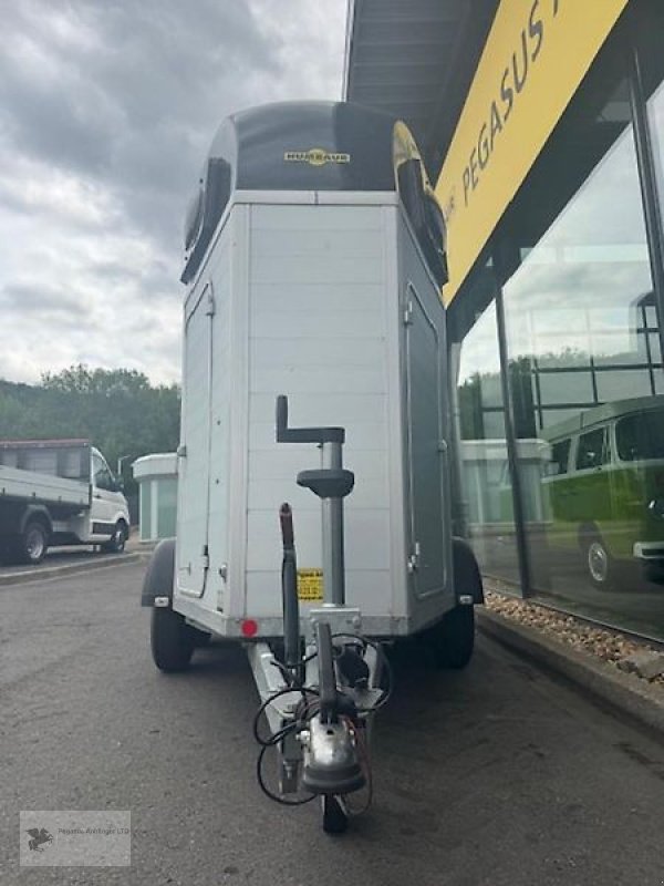 PKW-Anhänger типа Humbaur Single ALU 1,5er Pferdeanhänger Sattelkammer, Gebrauchtmaschine в Gevelsberg (Фотография 2)
