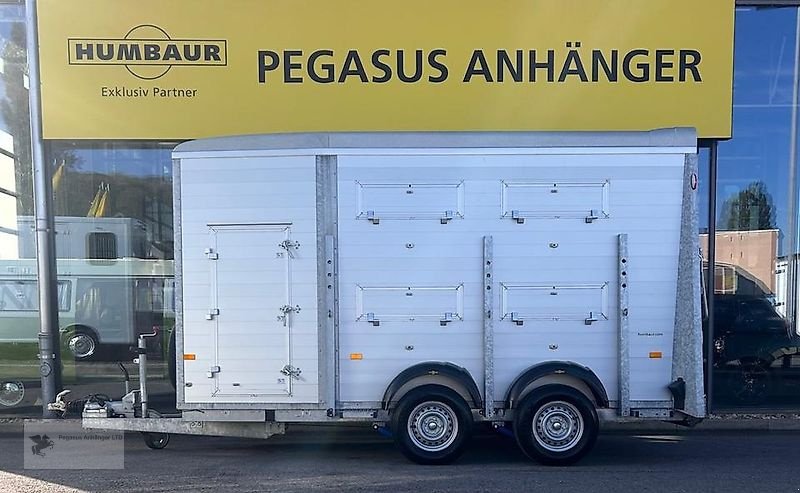 PKW-Anhänger typu Humbaur Viehanhänger HTV 354018 SRA ALU 3,5t. Viehtransporter, Gebrauchtmaschine v Gevelsberg (Obrázek 1)