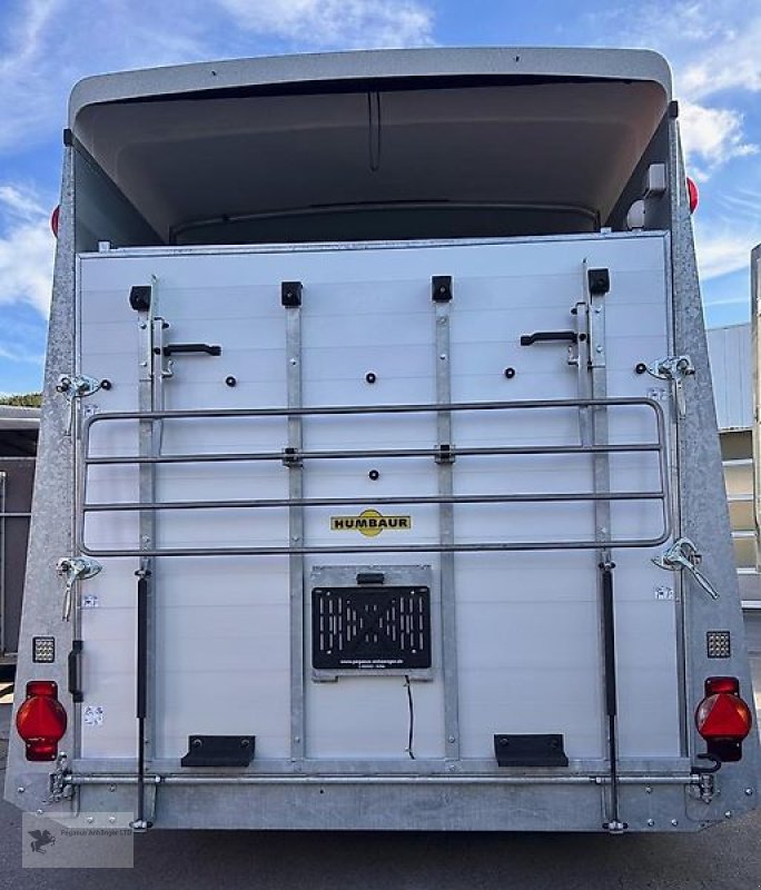 PKW-Anhänger typu Humbaur Viehanhänger HTV 354018 SRA ALU 3,5t. Viehtransporter, Gebrauchtmaschine v Gevelsberg (Obrázek 6)