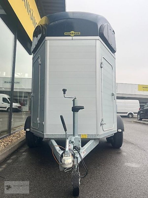 PKW-Anhänger Türe ait Humbaur Xanthos 2 Pferdeanhänger 1. Hand Alu 2,4t. TOP, Gebrauchtmaschine içinde Gevelsberg (resim 2)