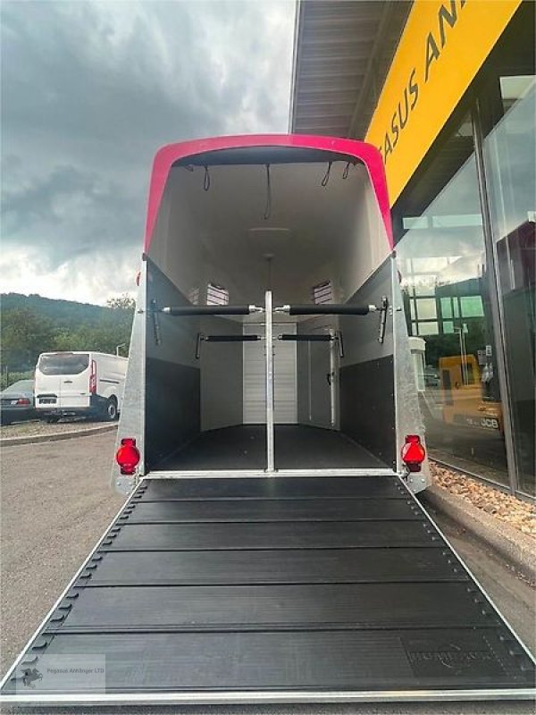 PKW-Anhänger типа Humbaur Xanthos 2-Pferdeanhänger 2,4t. DS Alu "magenta"-pink, Gebrauchtmaschine в Gevelsberg (Фотография 5)