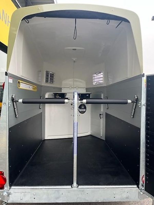 PKW-Anhänger tipa Humbaur Xanthos 2-Pferdeanhänger 2,4t. SK DS NEU, Neumaschine u Gevelsberg (Slika 9)