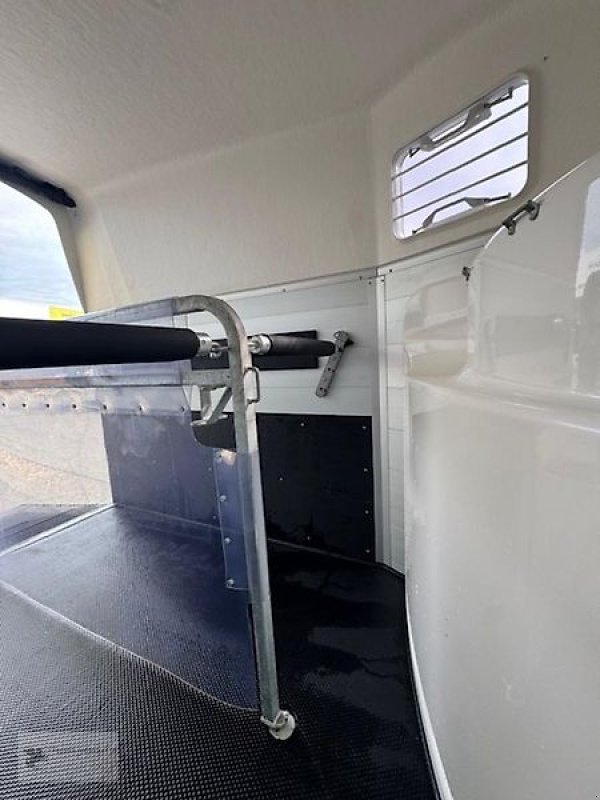 PKW-Anhänger typu Humbaur Xanthos Aero 2,4to SK ALU/Poly, Gebrauchtmaschine v Gevelsberg (Obrázek 6)