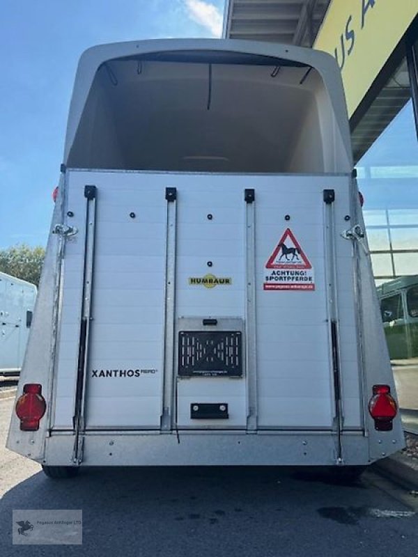 PKW-Anhänger типа Humbaur Xanthos Aero 2 Pferdeanhänger 2,4t. ALU Erstzul. 2025 TOP, Gebrauchtmaschine в Gevelsberg (Фотография 3)