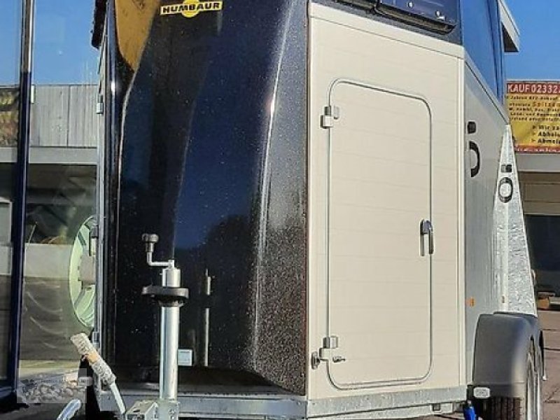 PKW-Anhänger typu Humbaur Xanthos Aero 2-Pferdeanhänger 2,4t SK gebr. Böckmann a.L, Gebrauchtmaschine v Gevelsberg (Obrázok 1)
