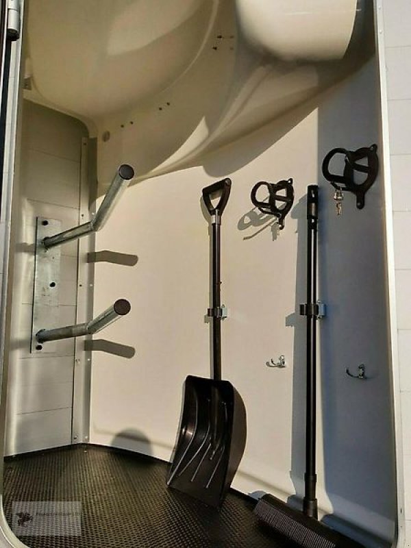 PKW-Anhänger typu Humbaur Xanthos Aero 2-Pferdeanhänger 2,4t SK gebr. Böckmann a.L, Gebrauchtmaschine v Gevelsberg (Obrázek 8)