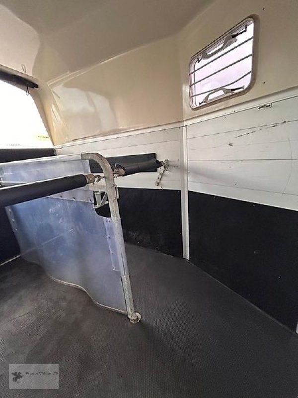 PKW-Anhänger des Typs Humbaur Xanthos Aero 2 Pferdeanhänger 2,4t Vollalu, Gebrauchtmaschine in Gevelsberg (Bild 4)