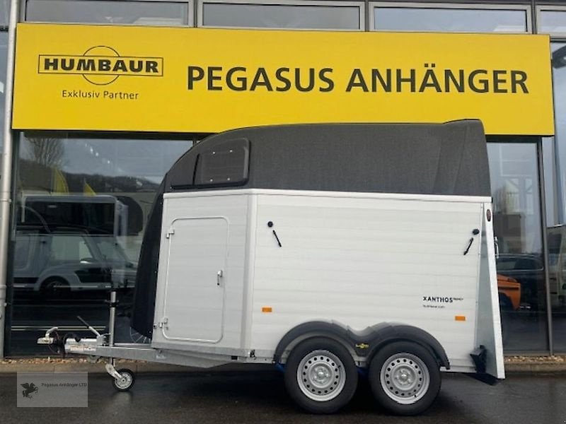PKW-Anhänger za tip Humbaur Xanthos Aero 2 Pferdeanhänger ALU 2,4t. EZ: 2025, Gebrauchtmaschine u Gevelsberg (Slika 1)