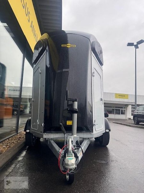 PKW-Anhänger za tip Humbaur Xanthos Aero 2 Pferdeanhänger ALU 2,4t. EZ: 2025, Gebrauchtmaschine u Gevelsberg (Slika 2)