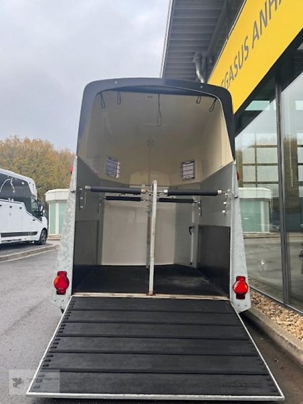 PKW-Anhänger des Typs Humbaur Xanthos Aero 2- Pferdeanhänger Alu Sattelkammer 2,4t, Gebrauchtmaschine in Gevelsberg (Bild 4)
