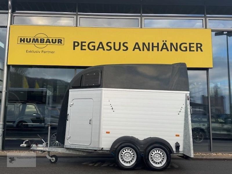 PKW-Anhänger tip Humbaur Xanthos Aero 2- Pferdeanhänger Alu Sattelkammer 2,4t, Gebrauchtmaschine in Gevelsberg