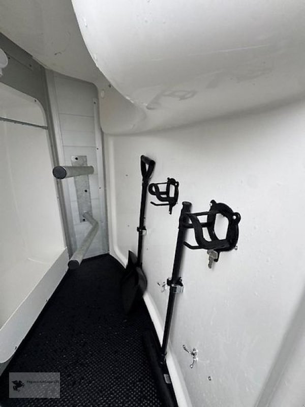 PKW-Anhänger des Typs Humbaur Xanthos Aero 2-Pferdeanhänger EZ:2025 1.Hd Alu 2,4t., Gebrauchtmaschine in Gevelsberg (Bild 7)